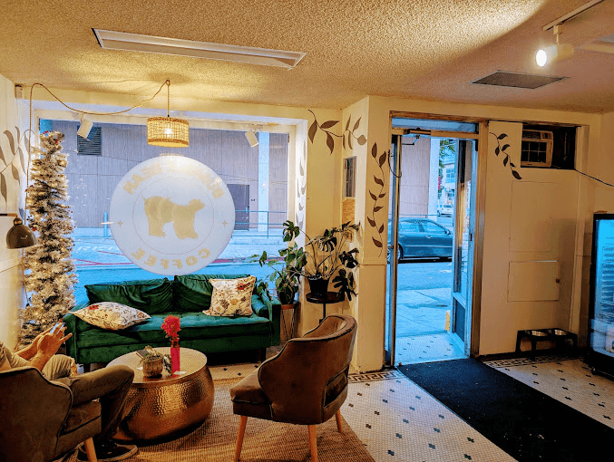 BumbleBear Coffee Interior